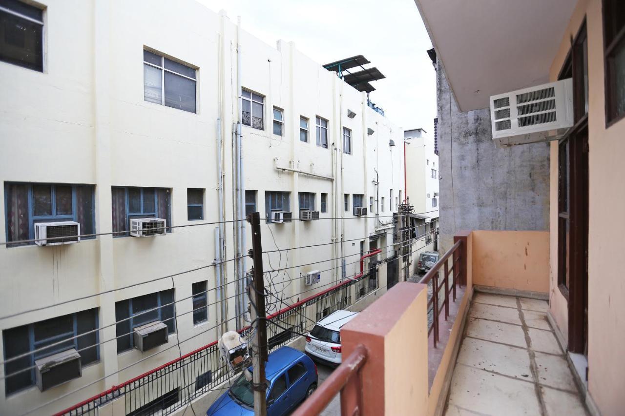 Hotel Oyo Flagship 14774 Sector 14 Gurgaon Exterior foto